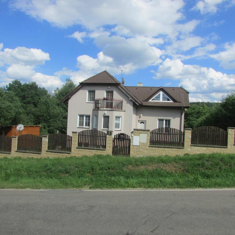 Villa Vranov 55 Čerčany 部屋 写真